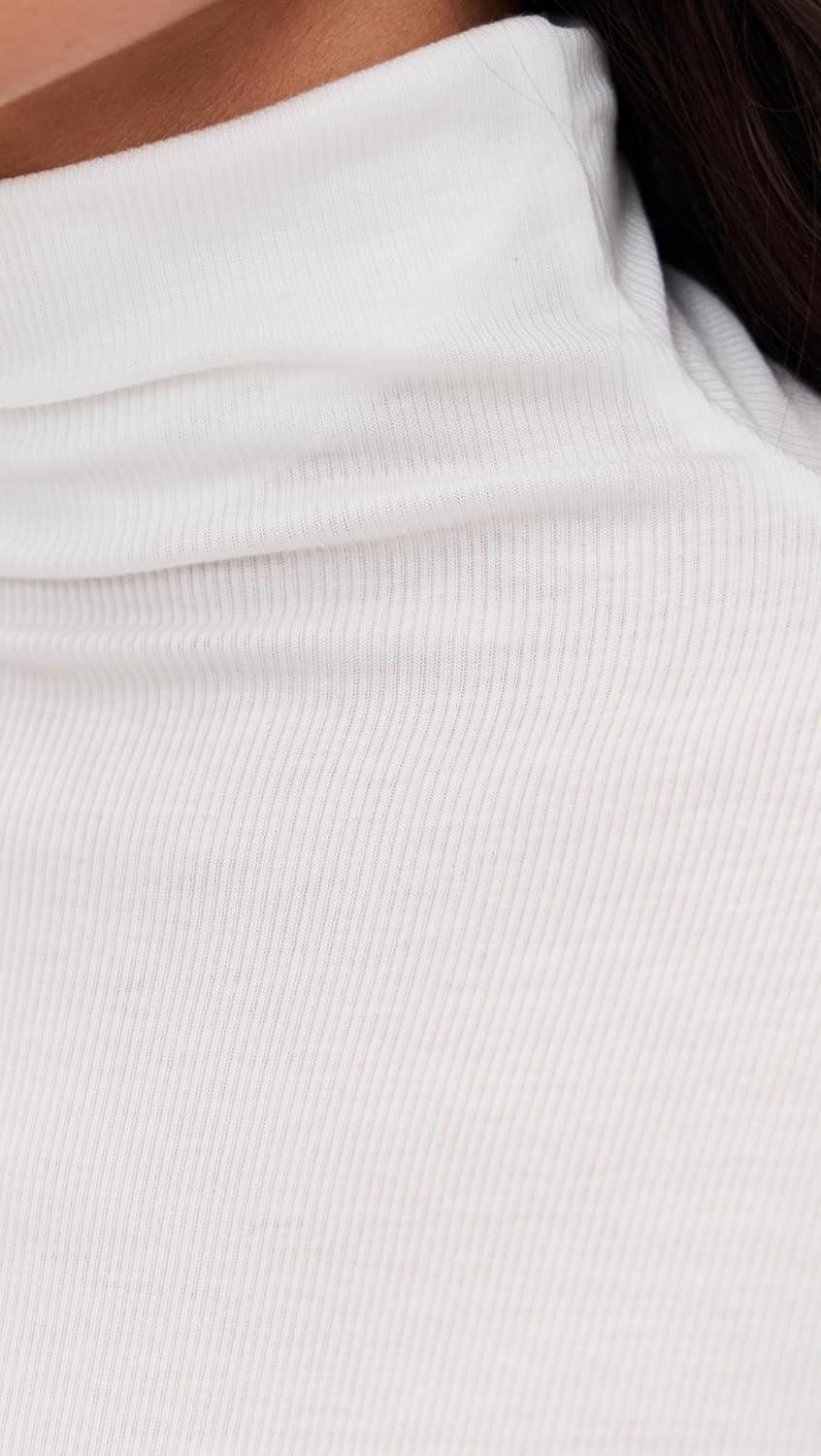 imageAG Womens Chels TurtleneckPowder